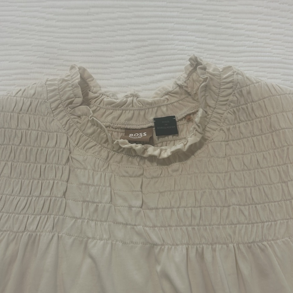 Hugo Boss smocked tshirt- never worn